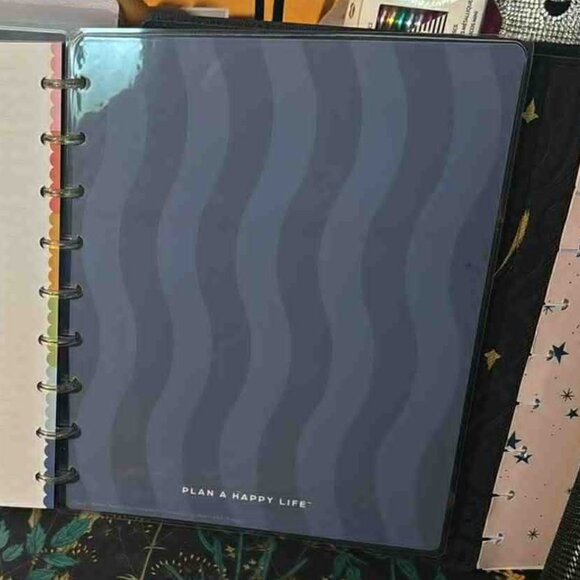 Happy Planner - Disney Best of Times Classic size notebook W/discs - Picture 8 of 8